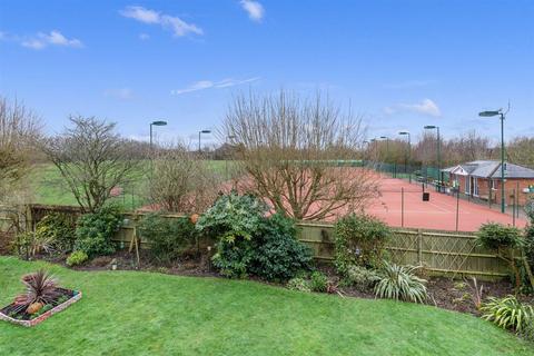 5 Dennes Mill Close, Wye, Ashford, TN25 5DR