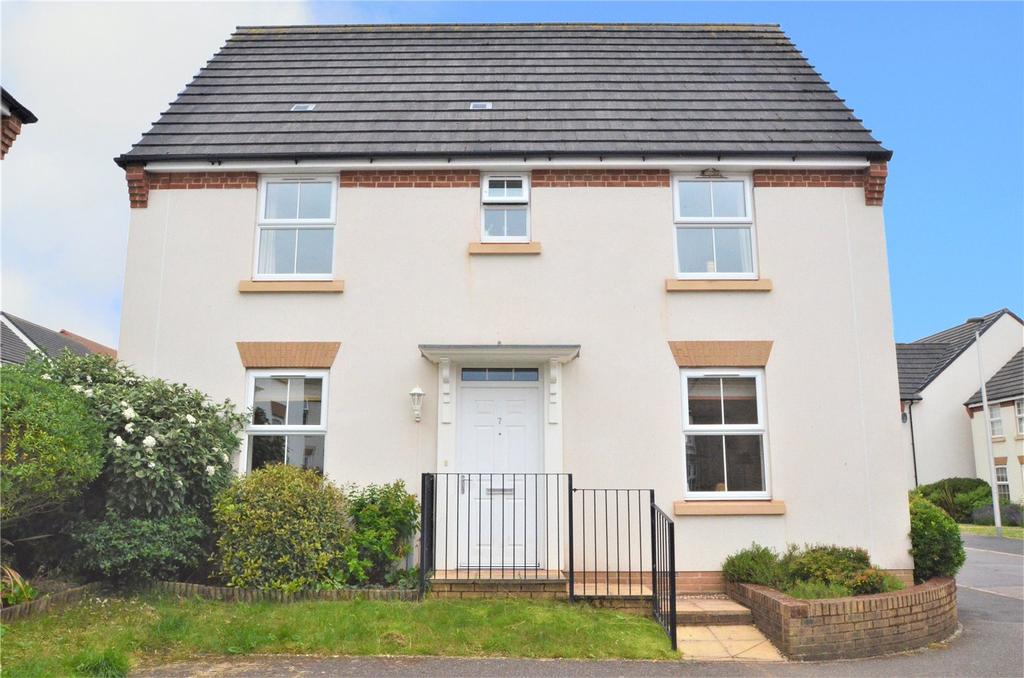 Cambridge Way, Cullompton, Devon, EX15 3 bed detached house £325,000