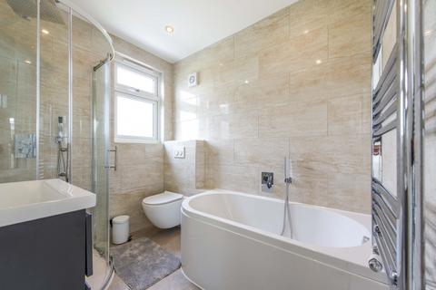 31 Meadow Hill, New Malden, KT3 5RQ