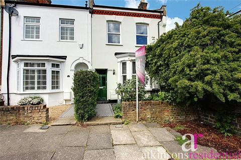 21 Gresham Close, Enfield, EN2 7AP