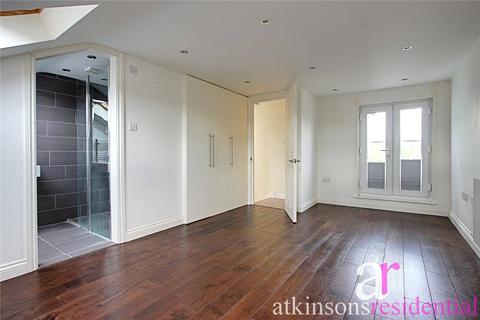 21 Gresham Close, Enfield, EN2 7AP