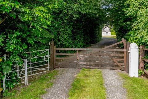 The Beaches Beeches Lane, Saughall, Chester, CH1 6AU