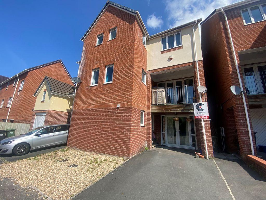 Silverwood Heights, Barnstaple 4 bed semidetached house £265,000