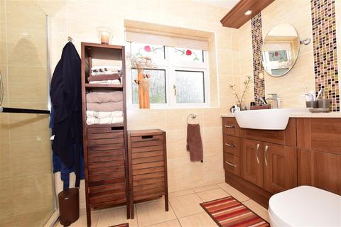 94 Barnehurst Avenue, Bexleyheath, DA7 6QB