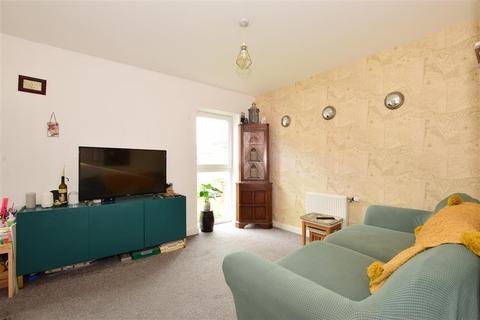 2 bedroom flat for sale - Longley Road, Chichester, West Sussex