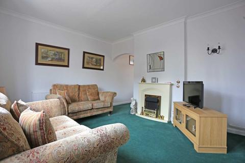 12 Edward Road, Romford, RM6 6UH