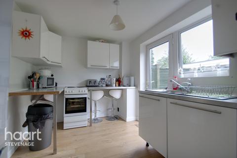 53 The Willows, Stevenage, SG2 8AW