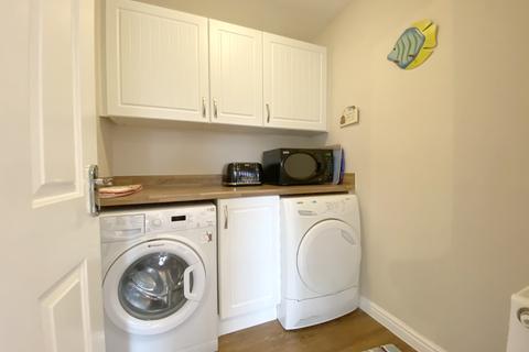 38 Fowen Close, Street, BA16 0FY