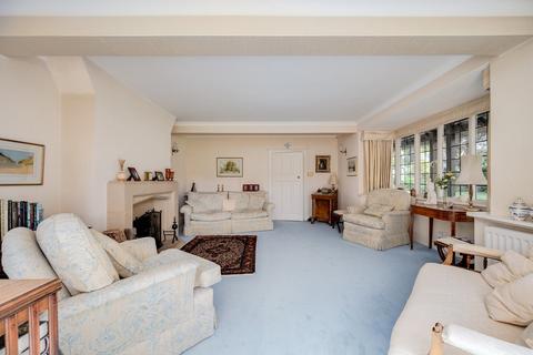 27 Fieldgate Lane, Kenilworth, CV8 1BT