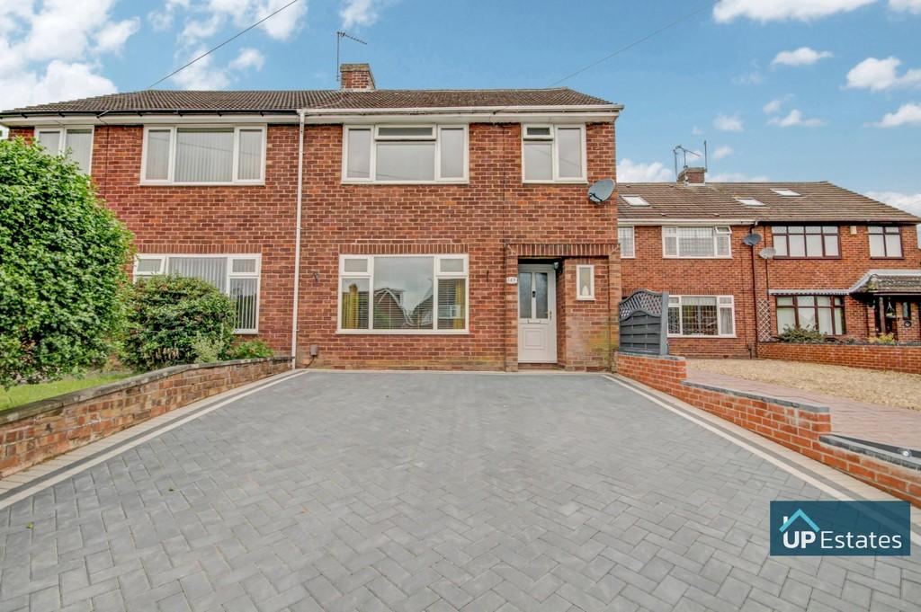 Torbay Road, Allesley, Coventry 3 bed semidetached house £280,000
