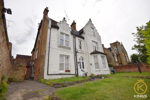 1 bedroom flat to rent, Epsom Road, Guildford