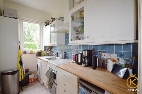 1 bedroom flat to rent, Epsom Road, Guildford