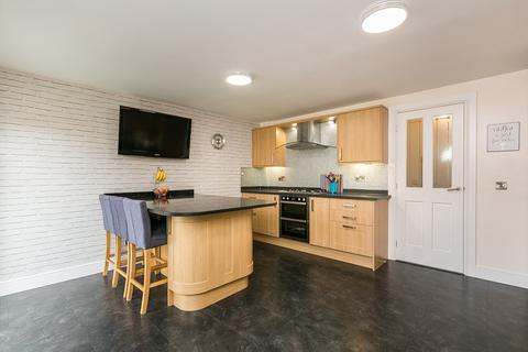 10 Alloway Loan, Edinburgh, EH16 6XH