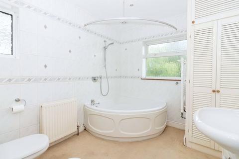 9 Angus Road, Goring By Sea, Worthing, BN12 4BL