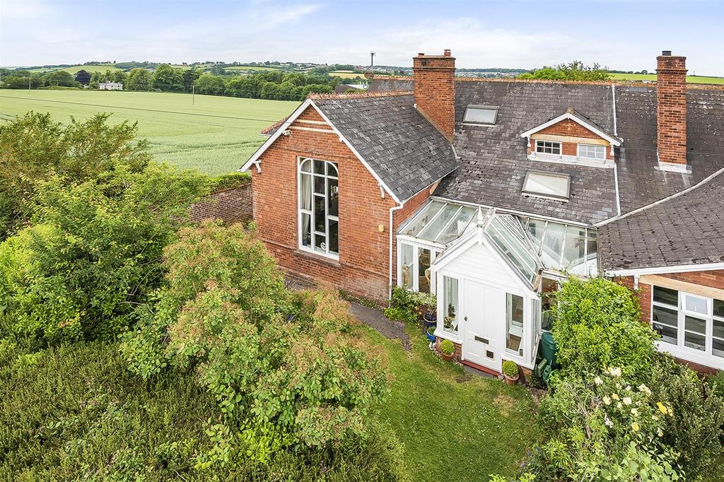 Hookway, Crediton 4 bed semidetached house £500,000
