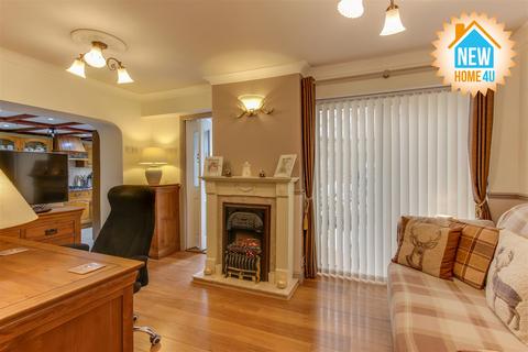 19 Circular Drive, Ewloe, Deeside, CH5 3DA