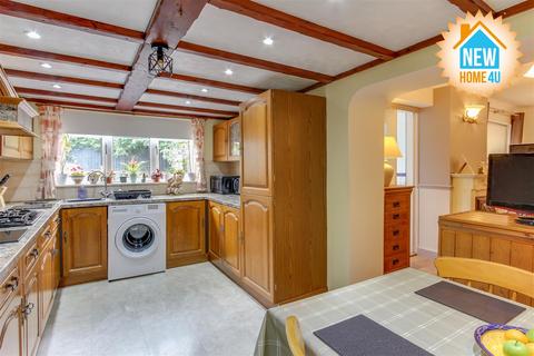 19 Circular Drive, Ewloe, Deeside, CH5 3DA