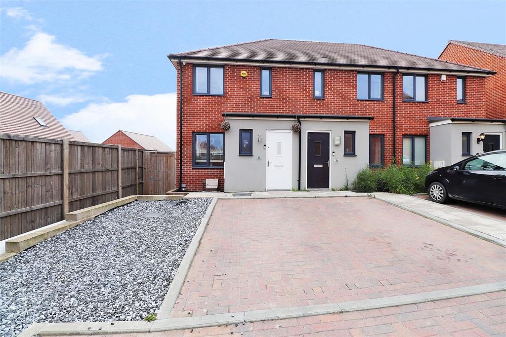 Bailey Drive, Ebbsfleet Valley... 2 bed end of terrace house £350,000