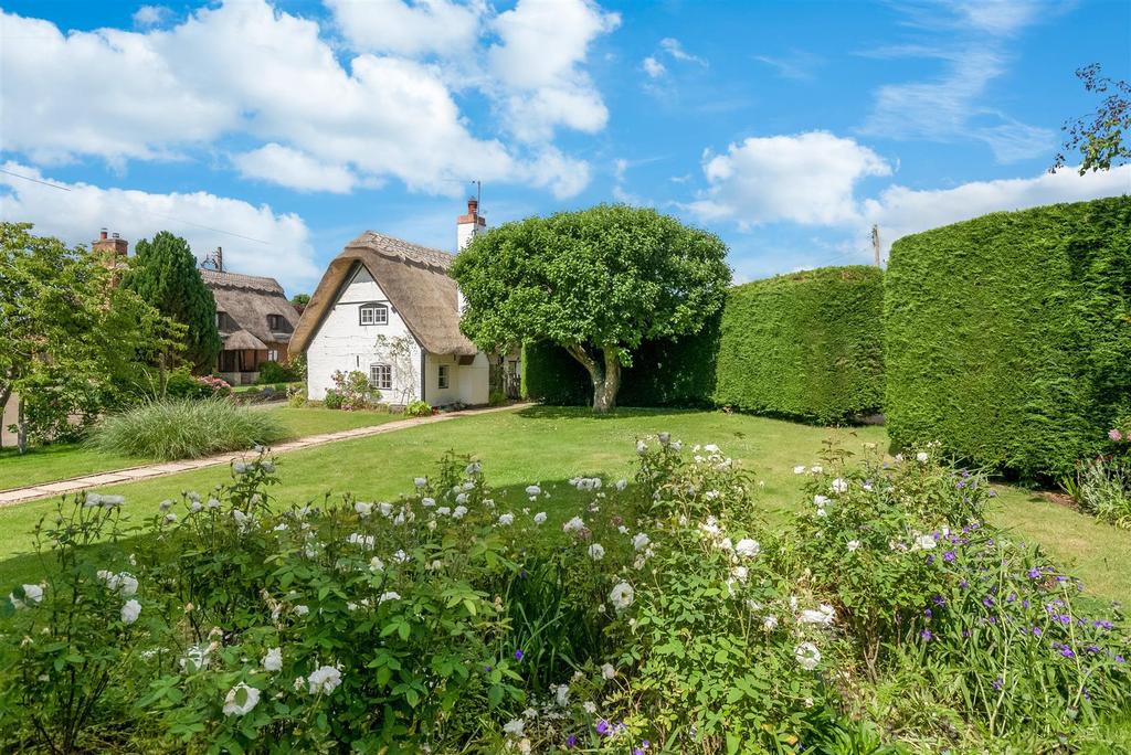 Low Thatch-8.jpg