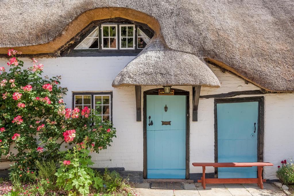 Low Thatch-5.jpg