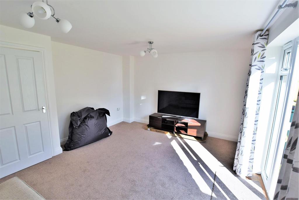 Living/Dining Room
