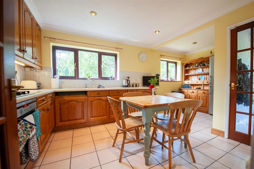 Kitchen-Breakfast Room.jpg