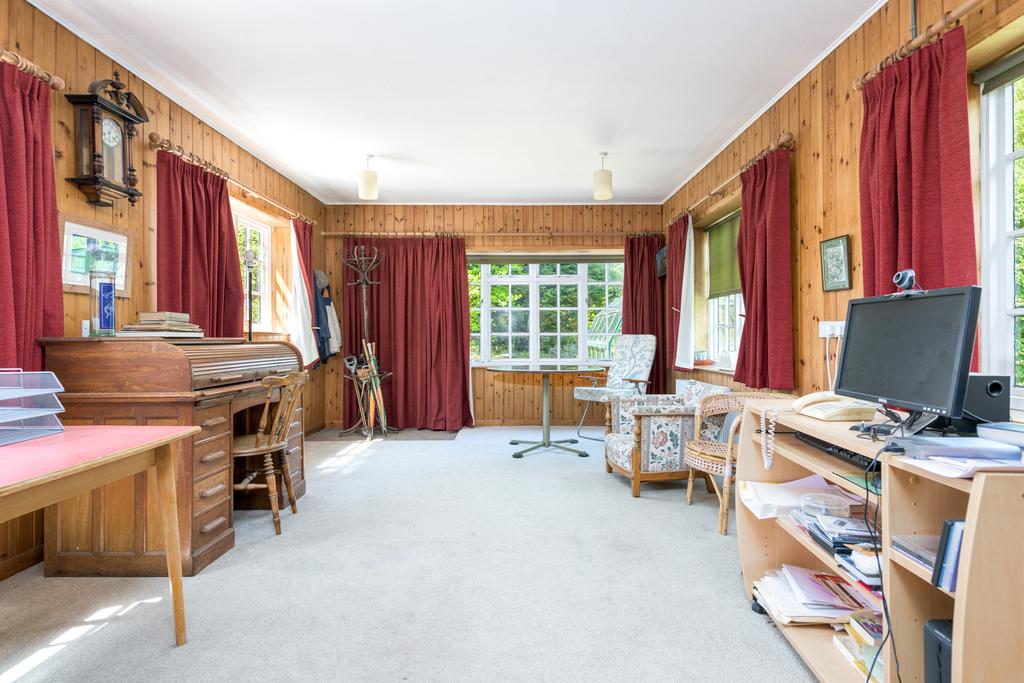 Office/Gamesroom