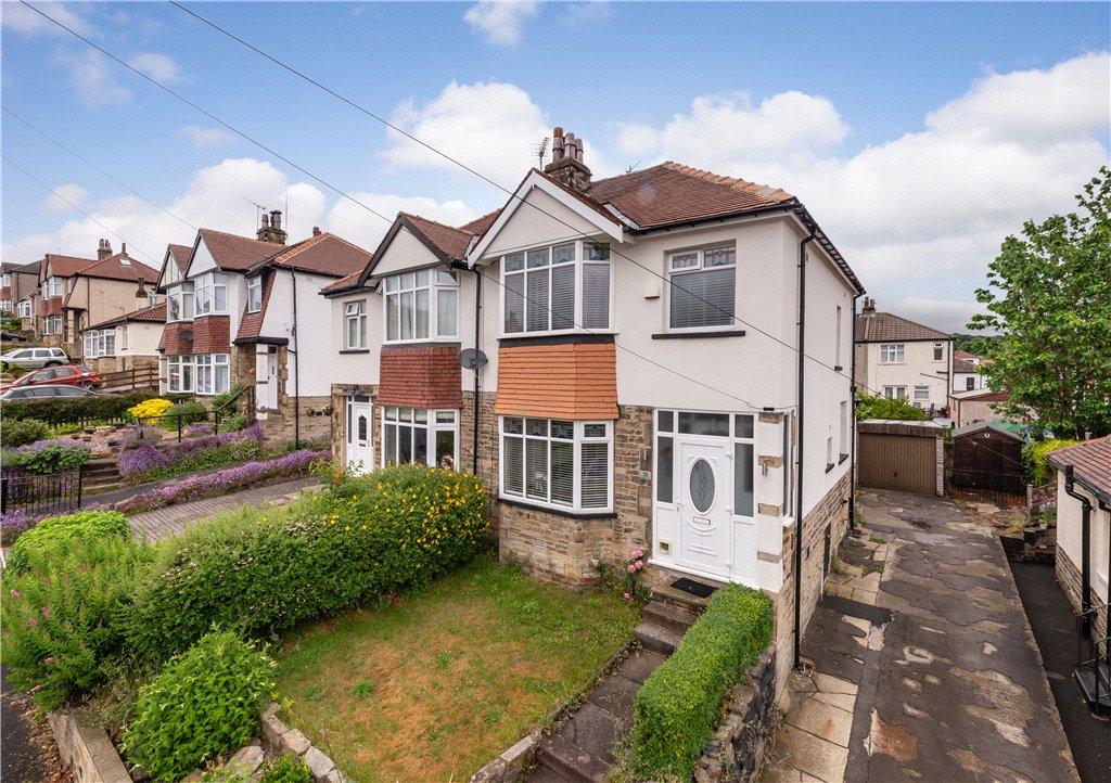 Hinchliffe Avenue, Baildon, West... 3 bed semidetached house £285,000