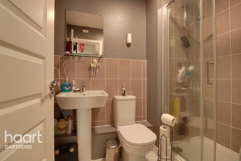 79 Temple Hill, Dartford, DA1 5TT