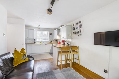 22 Ashdown Way, London, SW17 7TH
