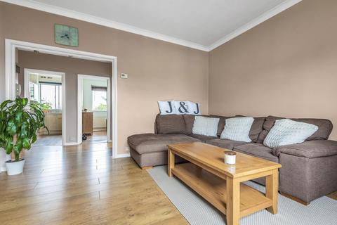 58 Albert Road, Kingston Upon Thames, KT1 3DH