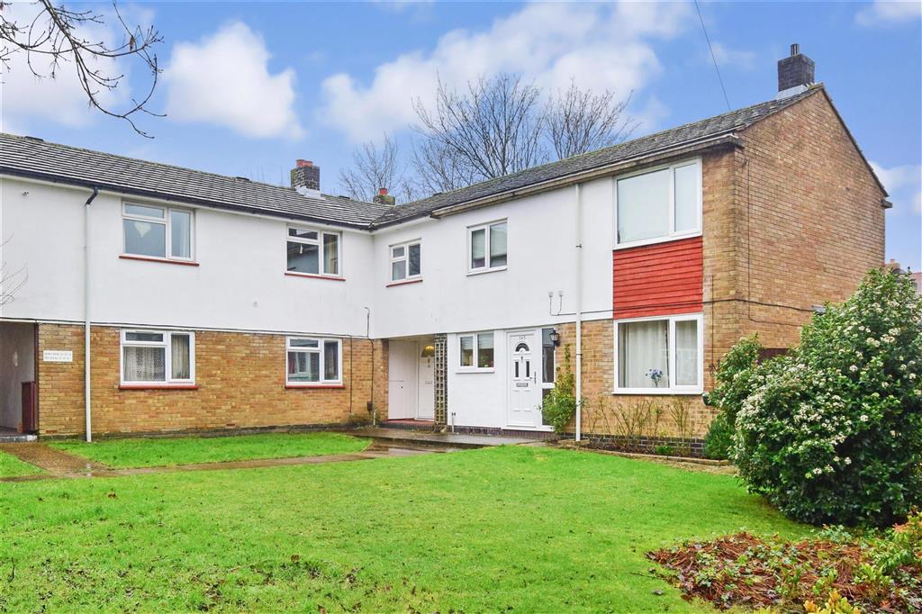 Merland Rise, Tadworth, Surrey 1 bed £230,000