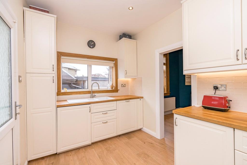 Kitchen Alt