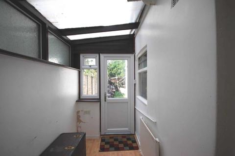 179 Farmer Road, London, E10 5DJ