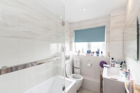 96a High Ash Drive, Leeds, LS17 8RE