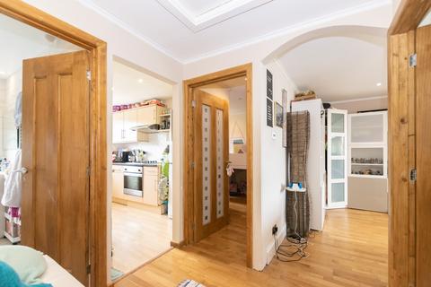 96a High Ash Drive, Leeds, LS17 8RE