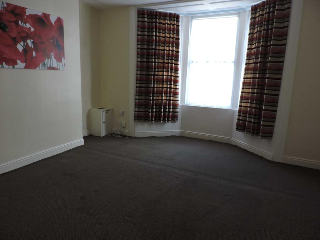 Milton Road, Hartlepool 1 bed flat £325 pcm (£75 pw)