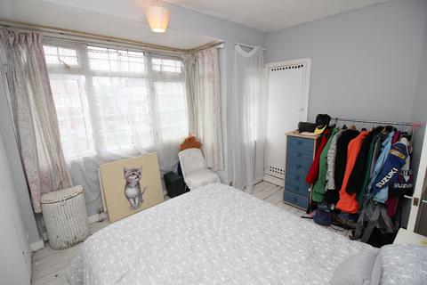 23 Charminster Road, Worcester Park, KT4 8PS