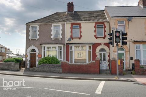 3 bedroom terraced house to rent, Somerton Road, Newport