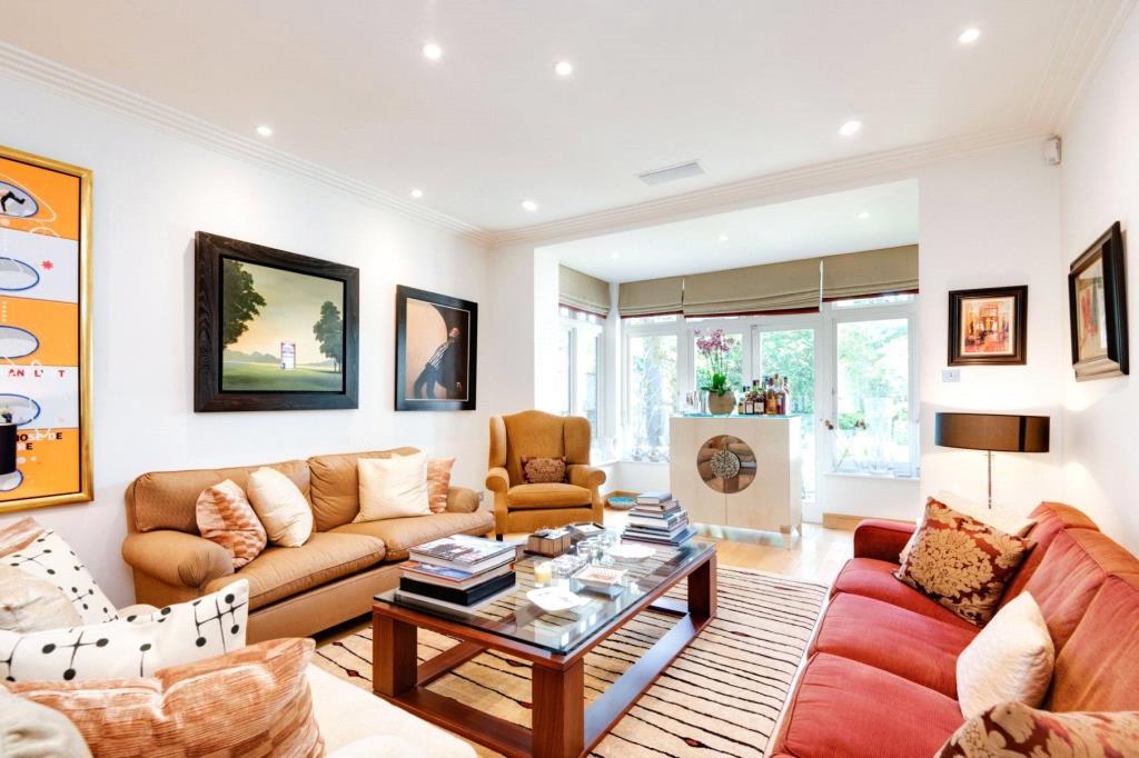Farm Avenue, The Hocrofts, London, NW2 5 bed detached house £3,950,000