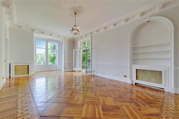 Reception-room