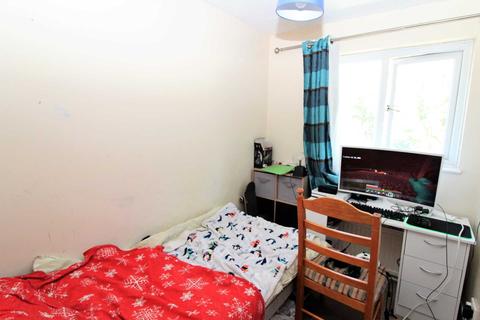 19 Hazelwood Road, Callington, PL17 7EU