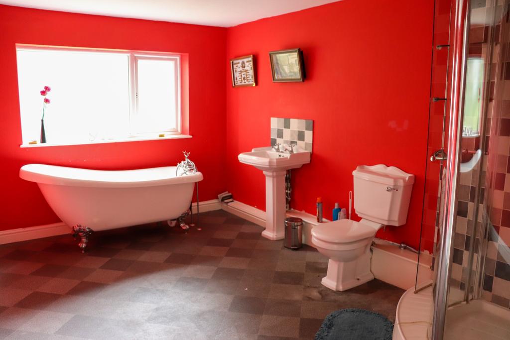 Tower Road, Four Oaks, Sutton... 5 bed bungalow £475,000