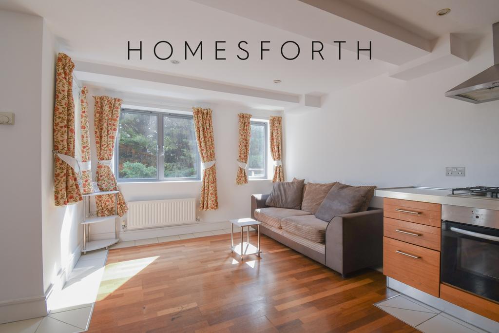 Crediton Heights, Okehampton Road, Kensal Green, NW10 1 bed flat £