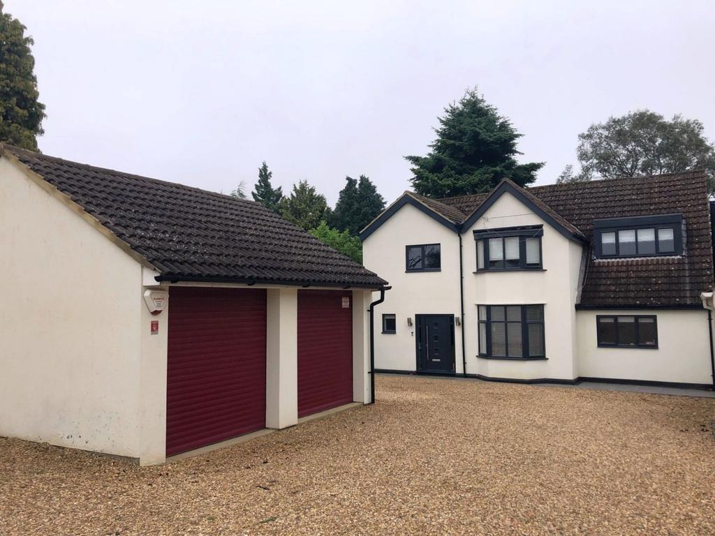 Thorpeville, Moulton, Northampton NN3... 5 bed detached house £750,000