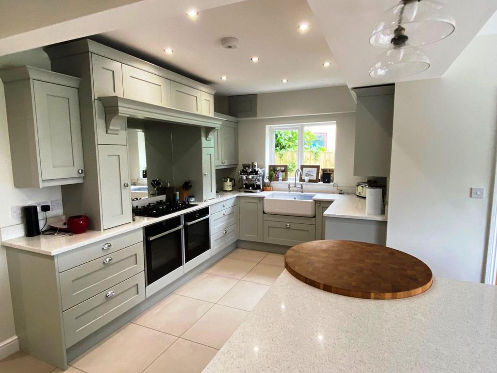 Thorpeville, Moulton, Northampton NN3... 5 bed detached house £750,000