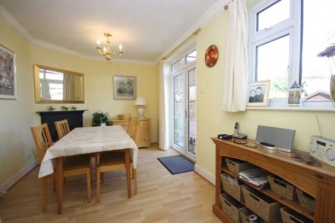 44 Chalkpit Lane, Dorking, RH4 1EY