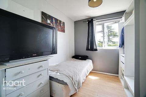 63 Allectus Way, Witham, CM8 1NZ