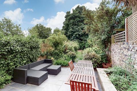7a Springdale Road, London, N16 9NS