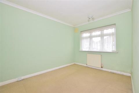 3 Carruthers Close, Wickford, SS11 7EZ